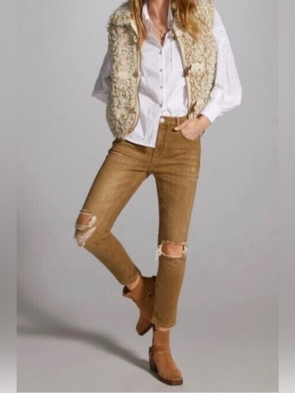 Pilcro X Anthro Heritage Boyfriend Jeans W29P Distressed Brown Tan Camel